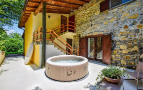 Tranquility At Pool Solto Collina
